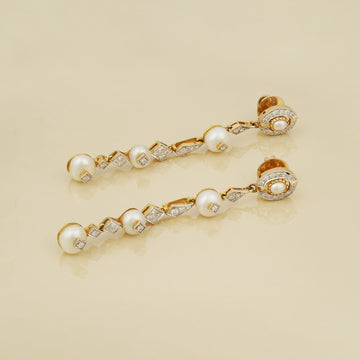 Chicago Pearl Earrings